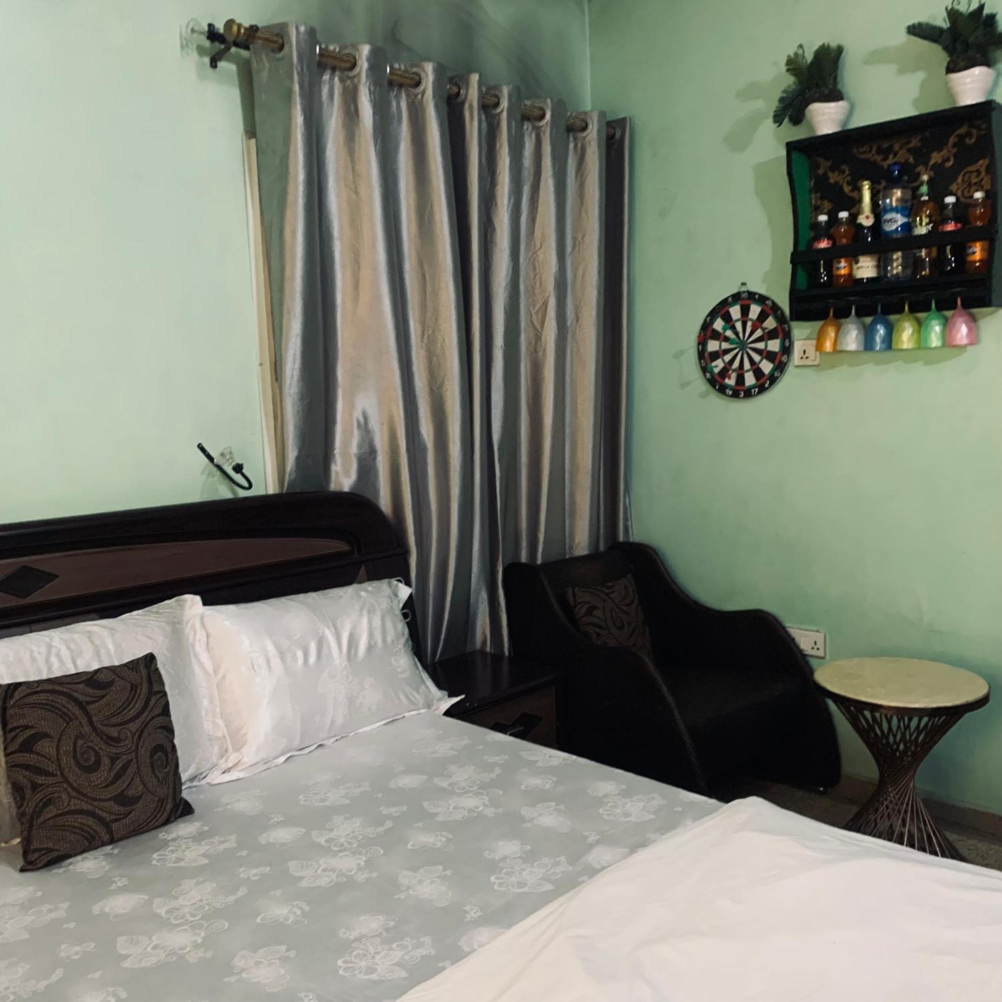 Health Plaza Abuja Aparthotel Buitenkant foto